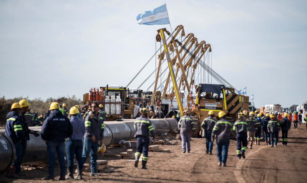 Manos a la obra Hoy comienza el llenado del gasoducto Néstor Kirchner